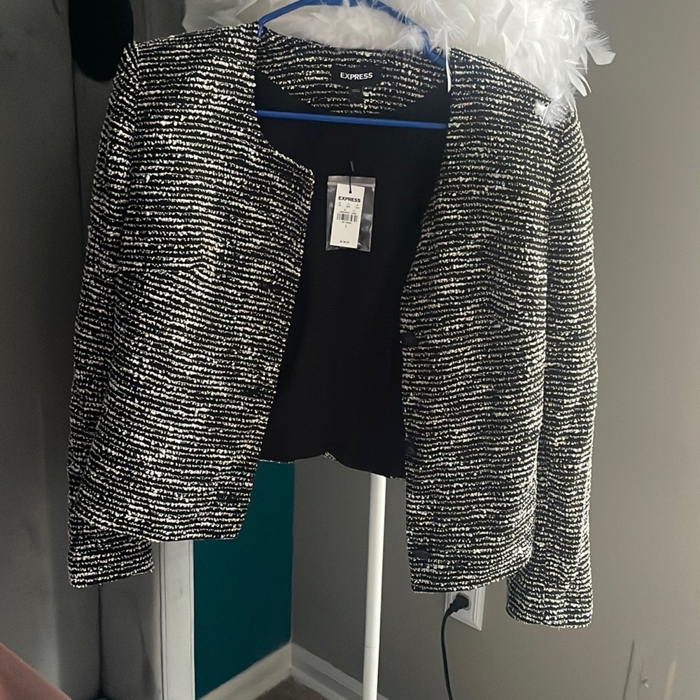 Black and white large blazer